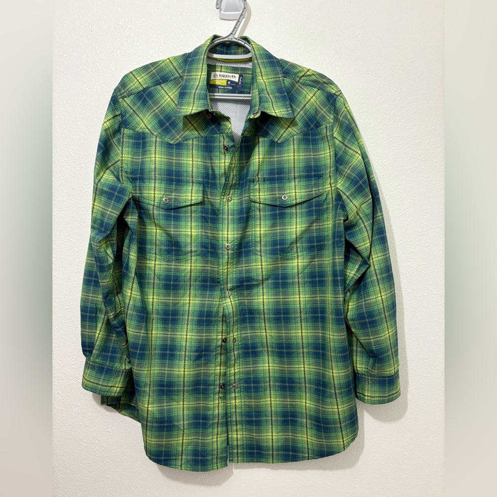 Magellan Outdoor Green & Blue Plaid Fish Gear Men's Large Shirt Long Sleeve Sz M